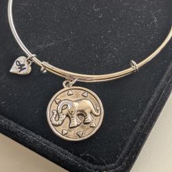 Sterling Silver Elephant Bracelet New Kay Jewelers