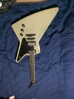 Epiphone Explorer