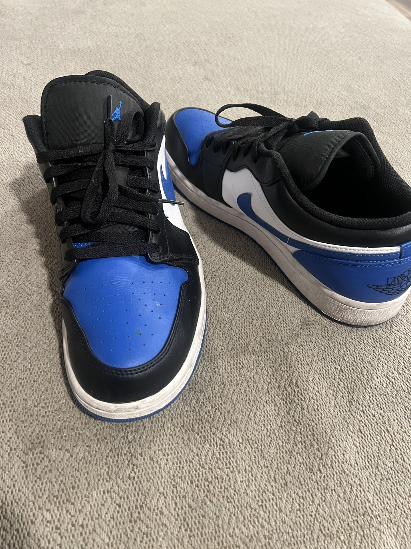 Jordan 1 Low Royal Toe