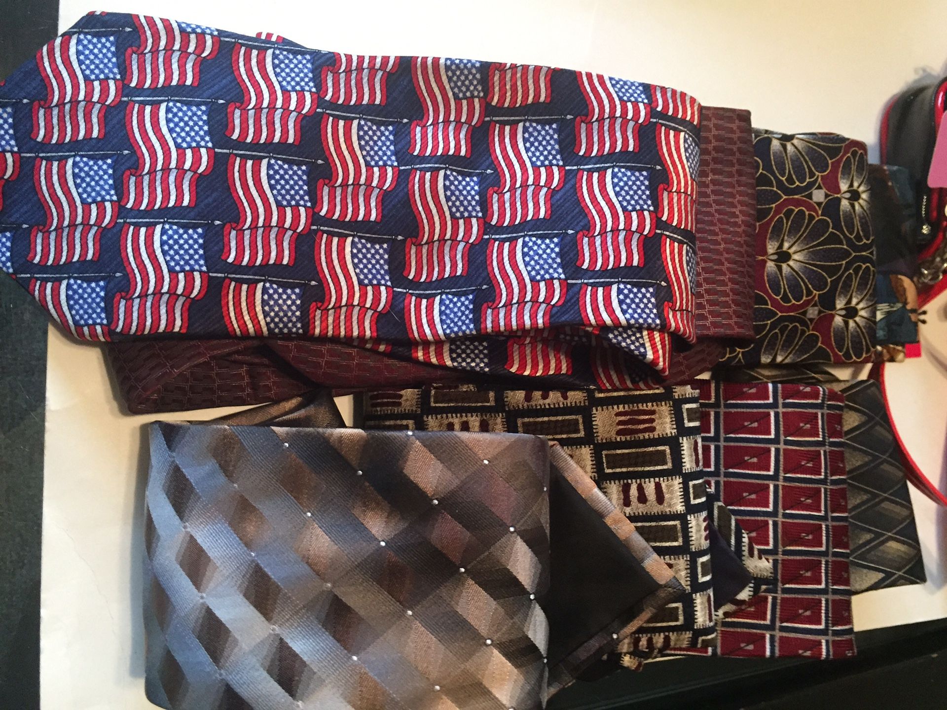 Ties 8/bag