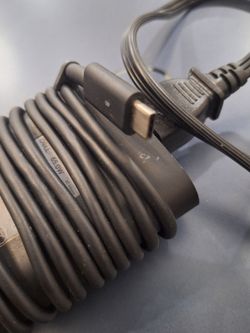 DELL POWER ADAPTER 19. VOLTS  USB C-OEM
