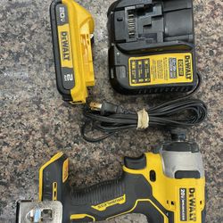 Dewalt Impact Driver Kit