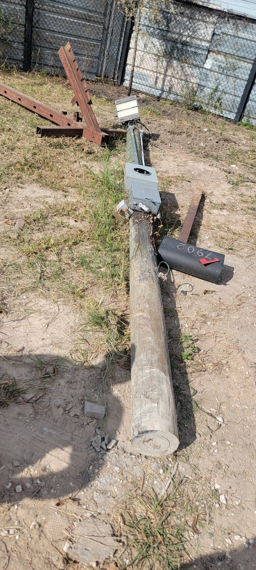 Poste De Luz ✨️ Listo Para Ponerlo