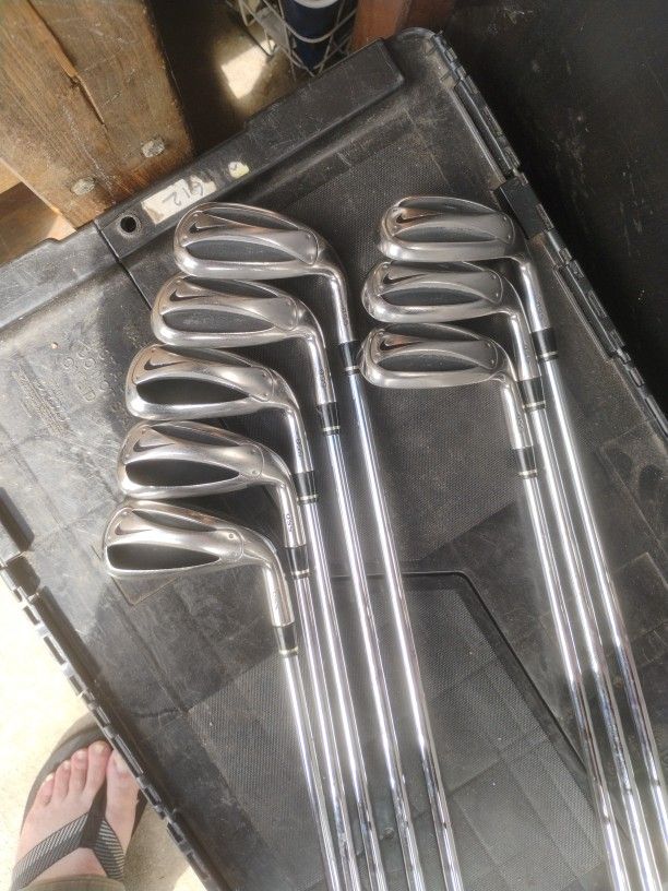 Nike Sling Shot / VaporGolf Clubs/ Method Org.