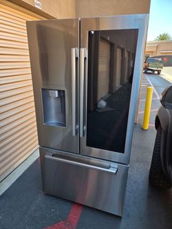 Samsung Bespoke AutoView Refrigerator Counter Depth