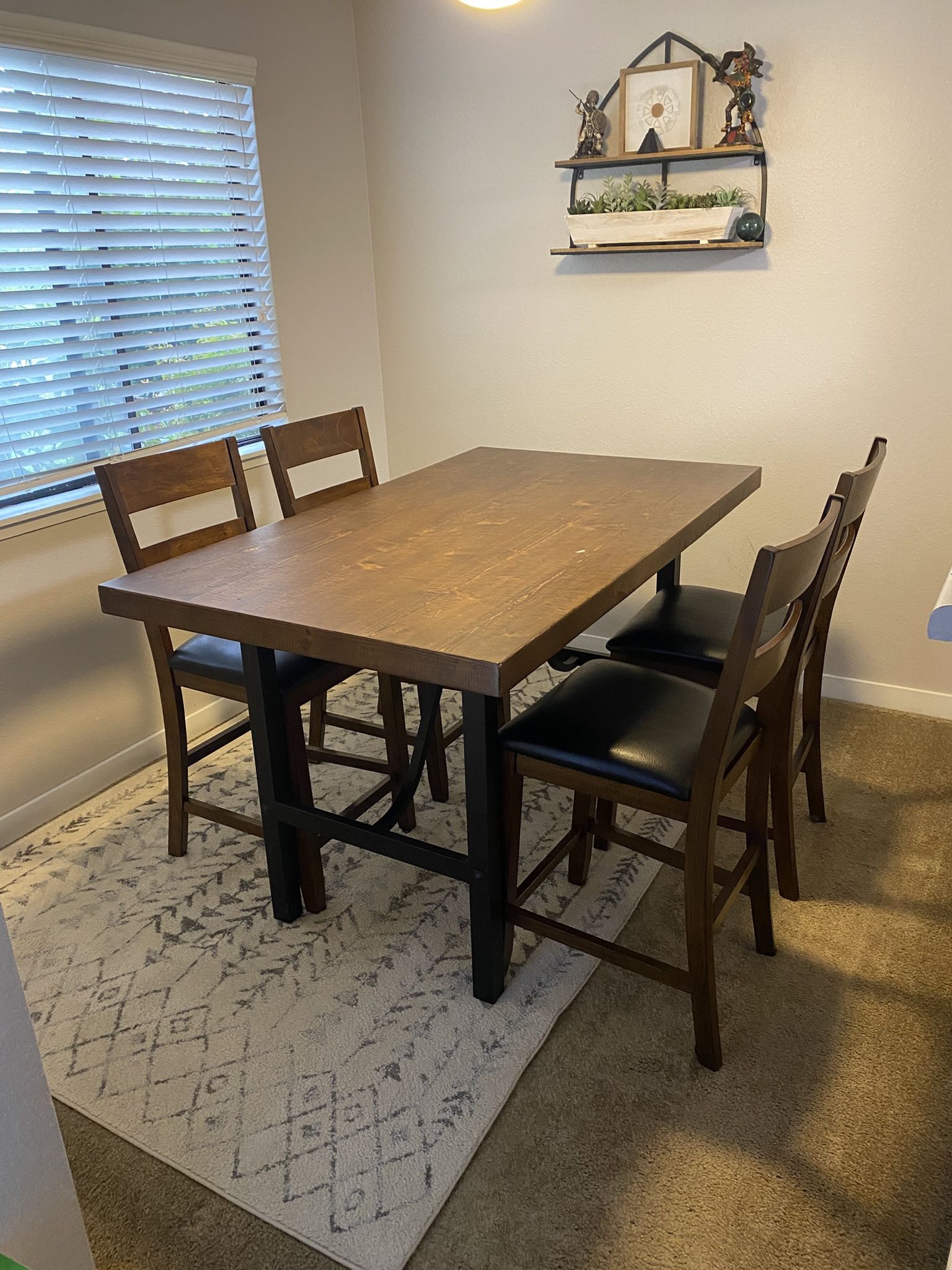 STEAL Dinning Table&Chairs!!!