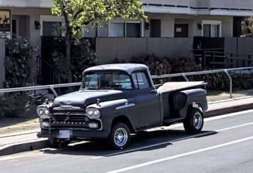 1958 Apache Chevy 3800 Series