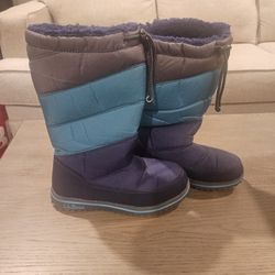 L.L. Bean Winter Boot Kids- Sz. 2-  Tall Ultra-Lite Snowboots