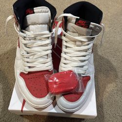 Air Jordan 1 High Heritage 