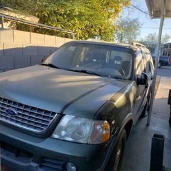 2003 Ford Explorer (Leer Discripsion)