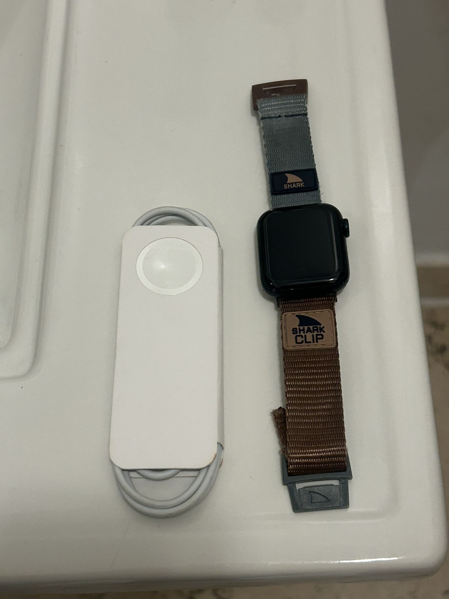 Apple Watch SE 2nd Gen 40mm