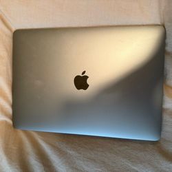 Apple MacBook Air