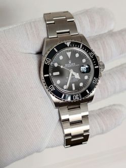 Submariner stainless steel watch