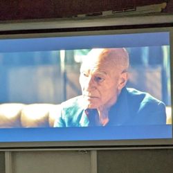 100-INCH Manual Pull Down Projector Screen Diagonal 16:9