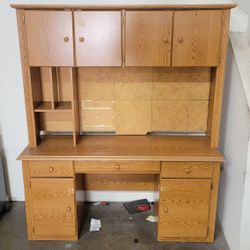 Desk With Hutch