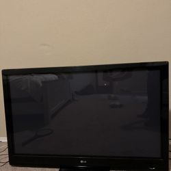 42 Inch LG TV