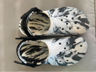 Marble black and white Crocs, Men size 7, women size 9