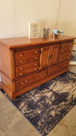 WINWOOD DRESSER