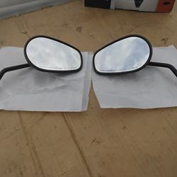 Nice Black Harley-Davidson Left & Right Side Mirrors OEM Factory New. 