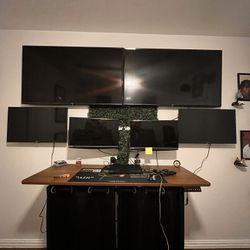 4 Flat screen tvs