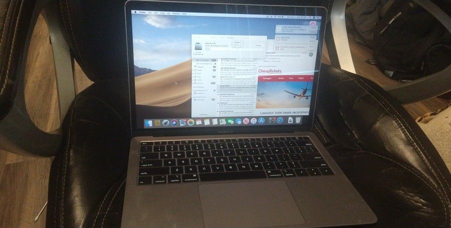 MacBook Air 2019 Model