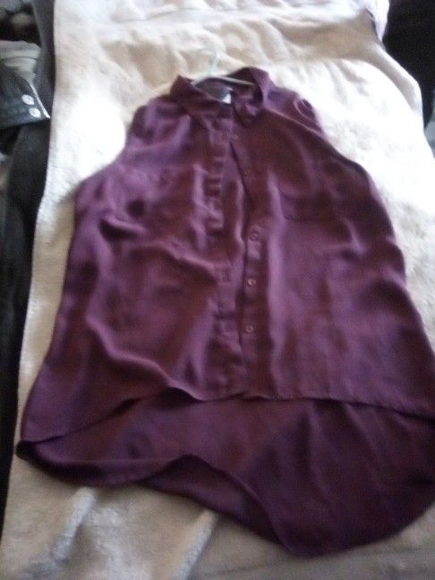 FUN SUMMER TOPS (VARIOUS)