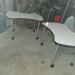 2 Tables Desk For Kids