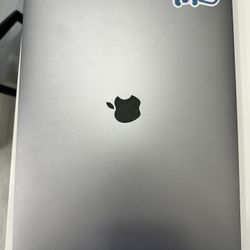 MacBook PRO  16 Inches Like NEW