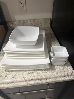 White Square Dinnerware Set