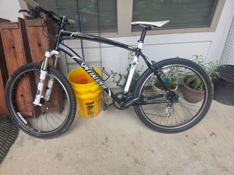 Specialized Stumpjumper M4 hardtail mountain bike