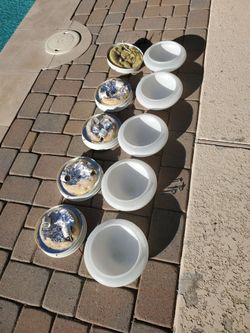 Ceiling light fixtures, 5, great value!