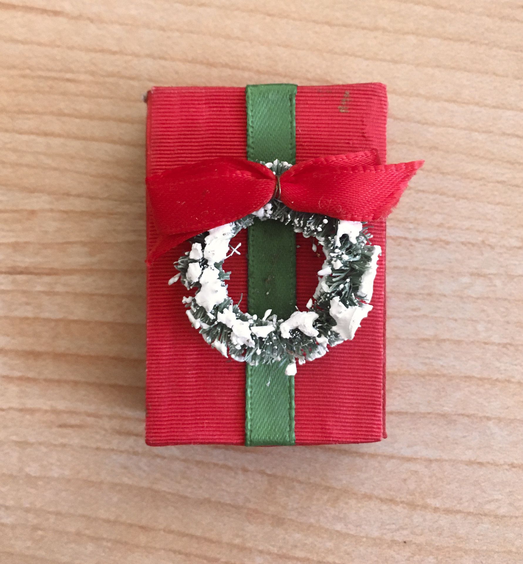 Mini Red Matchbox w/flocked wreath + Red bow + green ribbon