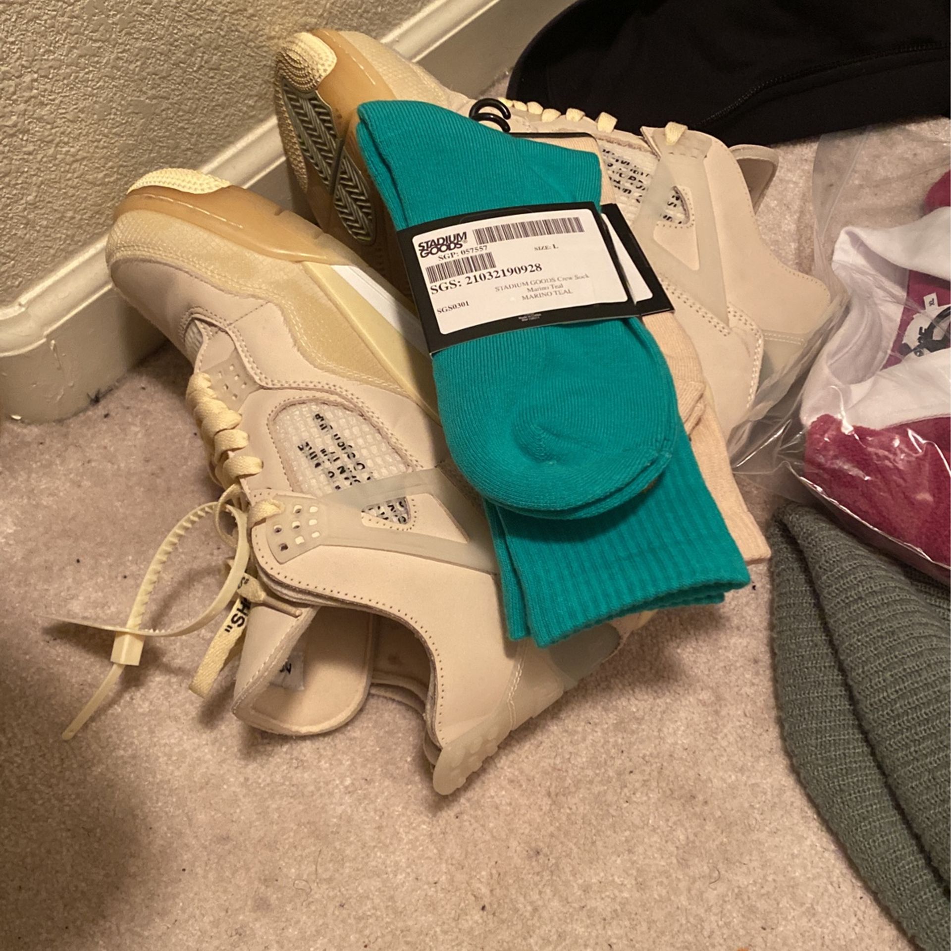 Cream “Off White” Jordan’s Size 12