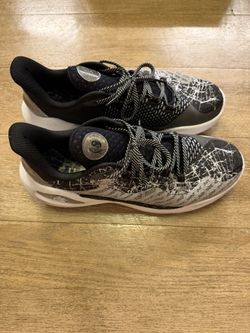 Under Armour Curry Flow 11 “Bruce Lee Dragon”! Size 12 