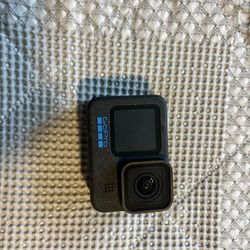 Go Pro 12 Black