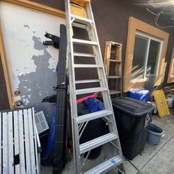 8’ aluminum warner ladder