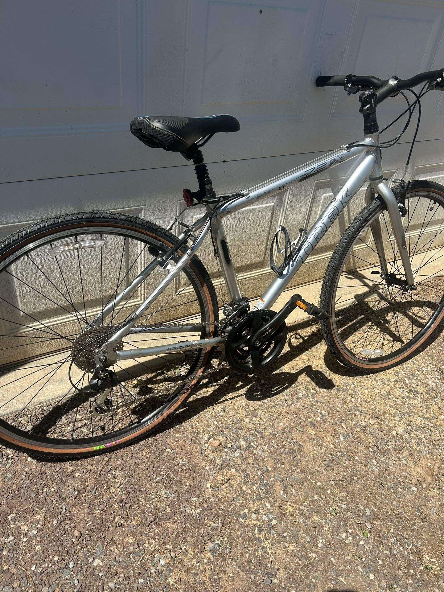 Trek 7.2FX Hybrid Bike-medium