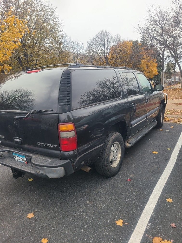 2003 Chevrolet Suburban
