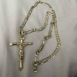 cross and chain set