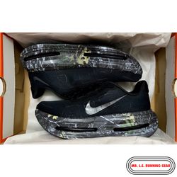 Nike Vomero Premium Realtree® Road Running Shoes 1O7325-001