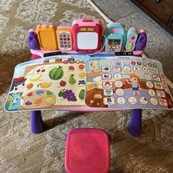 VTECH Explore Write Activity Desk