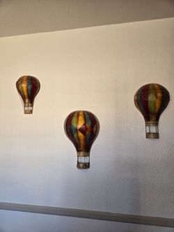 Set of 3 Hot Air Balloon Wall Decor