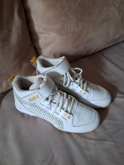 Under Armour BH Mid-Top Baseball Cleats Youth 6.5