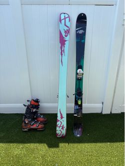 K2 missbehaved 159cm Skis and boots