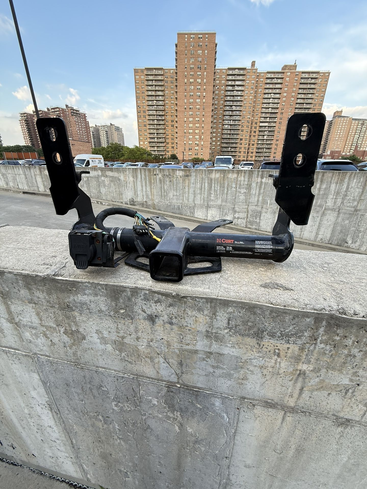 CURT TRAILER HITCH RECEIVER PORSCHE MACAN AUDI Q5