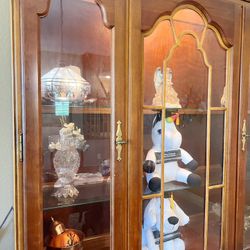 Ashley China Winery Cabinet Dining room Set