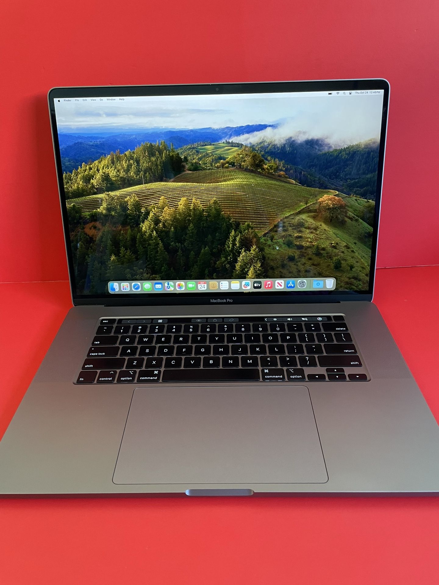 Apple MacBook Pro 16” (2019 Retina) Touch Bar i7 32GB RAM 512GB