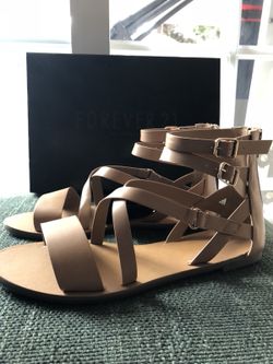 Forever 21 Sandals size 7 Tan