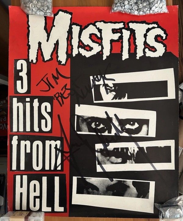 THE MISFITS - 18 x 22 Poster (rolled) THREE HITS FROM HELL SIGNED JERRY ONLY