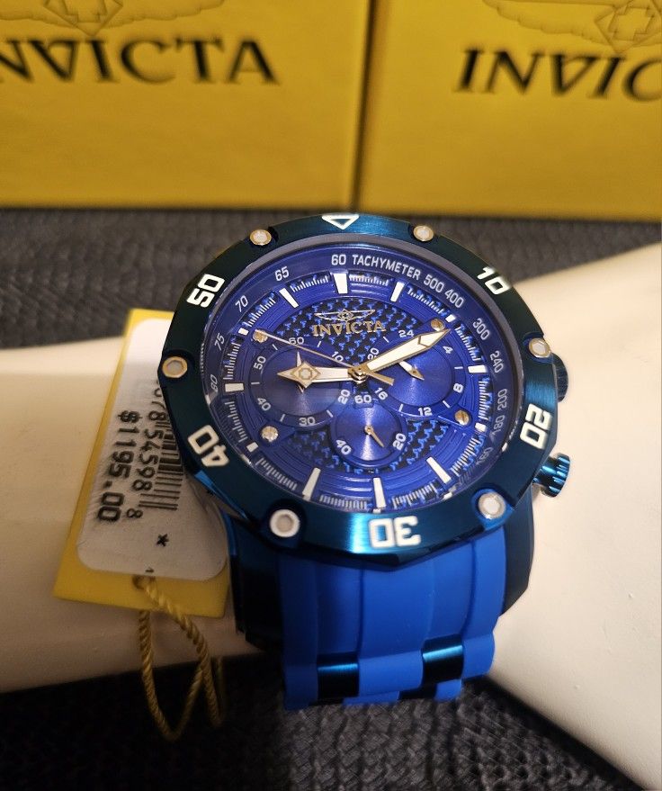 "๐จ๐
โ๏ธ๐๐PERFECT GIFT FOR CHRISTMAS๐๐โ๏ธ๐
๐จ"NEW MEN'S LUXURY SPORTY NICE BLUE TONE 50mm FACE 100% AUTHENTIC INVICTA CHRONOGRAPH WATCH.